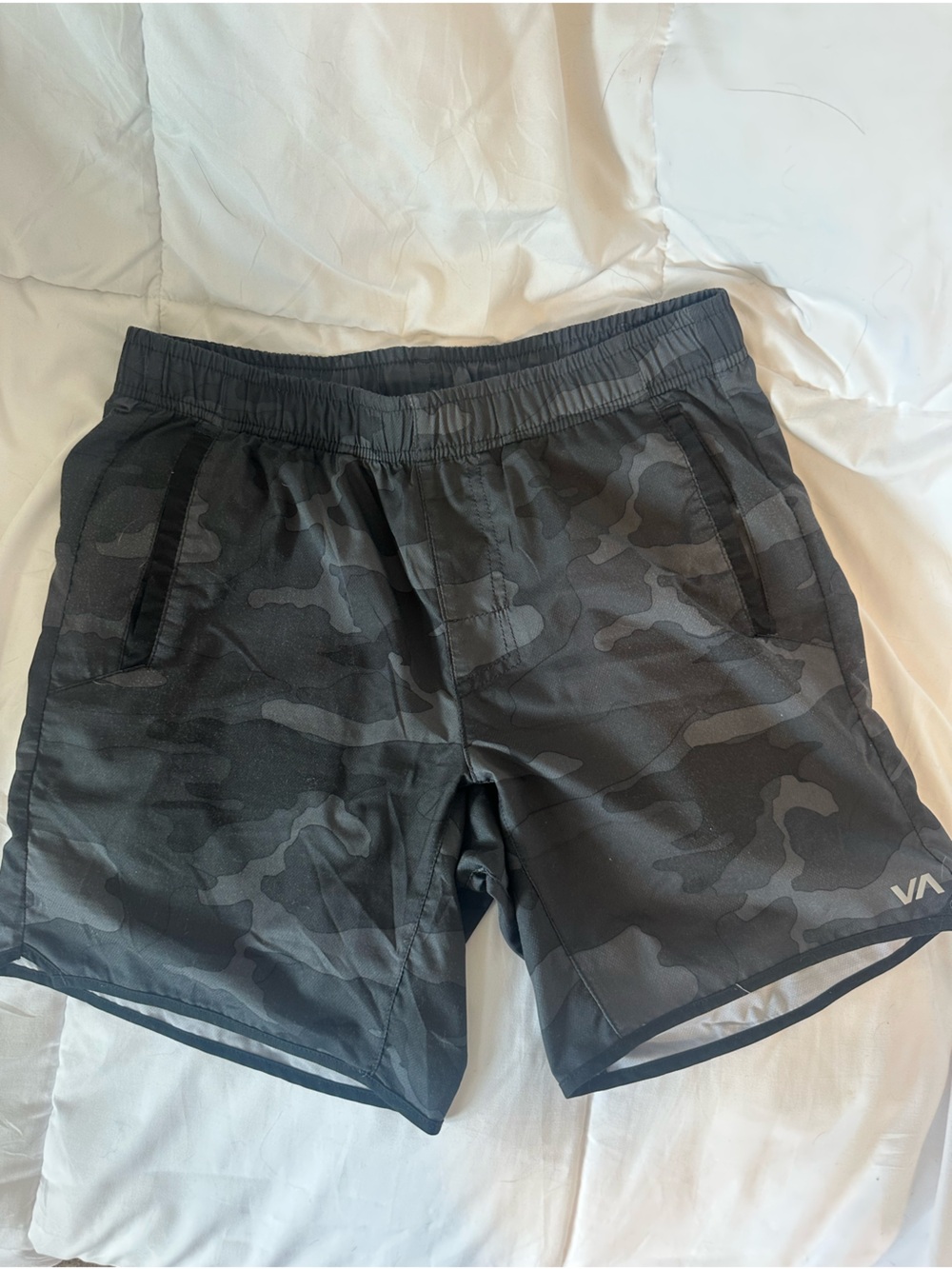 RVCA Men's Black Camo Drawstring Athletic Shorts
